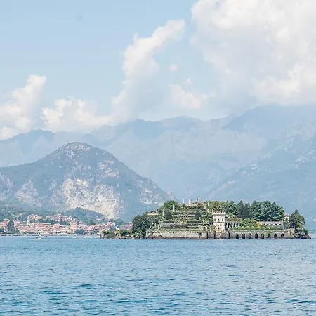 Palazzotto * Stresa